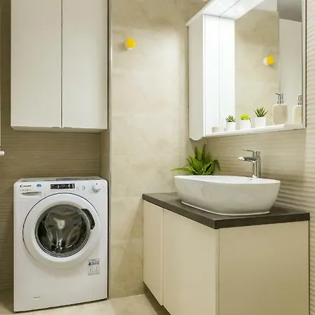 Dristor Day Studio * Bükreş